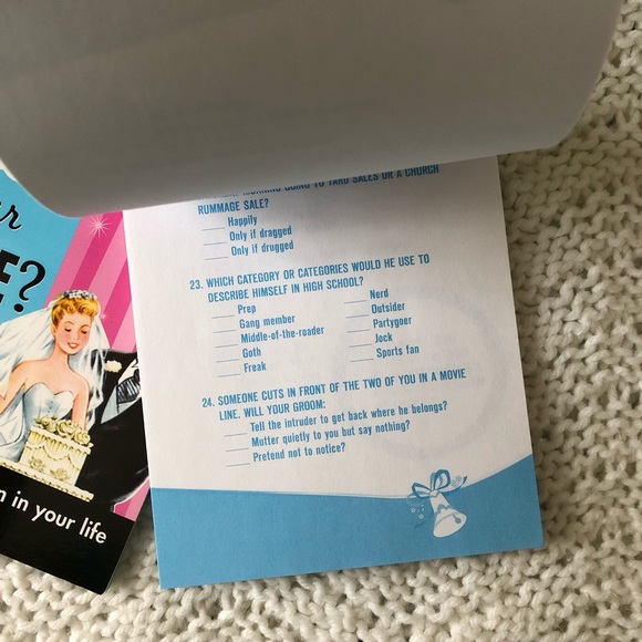 💜 3/$15 2-book set:How Well Do You Know Your Bride/Groom - Picture 6 of 11